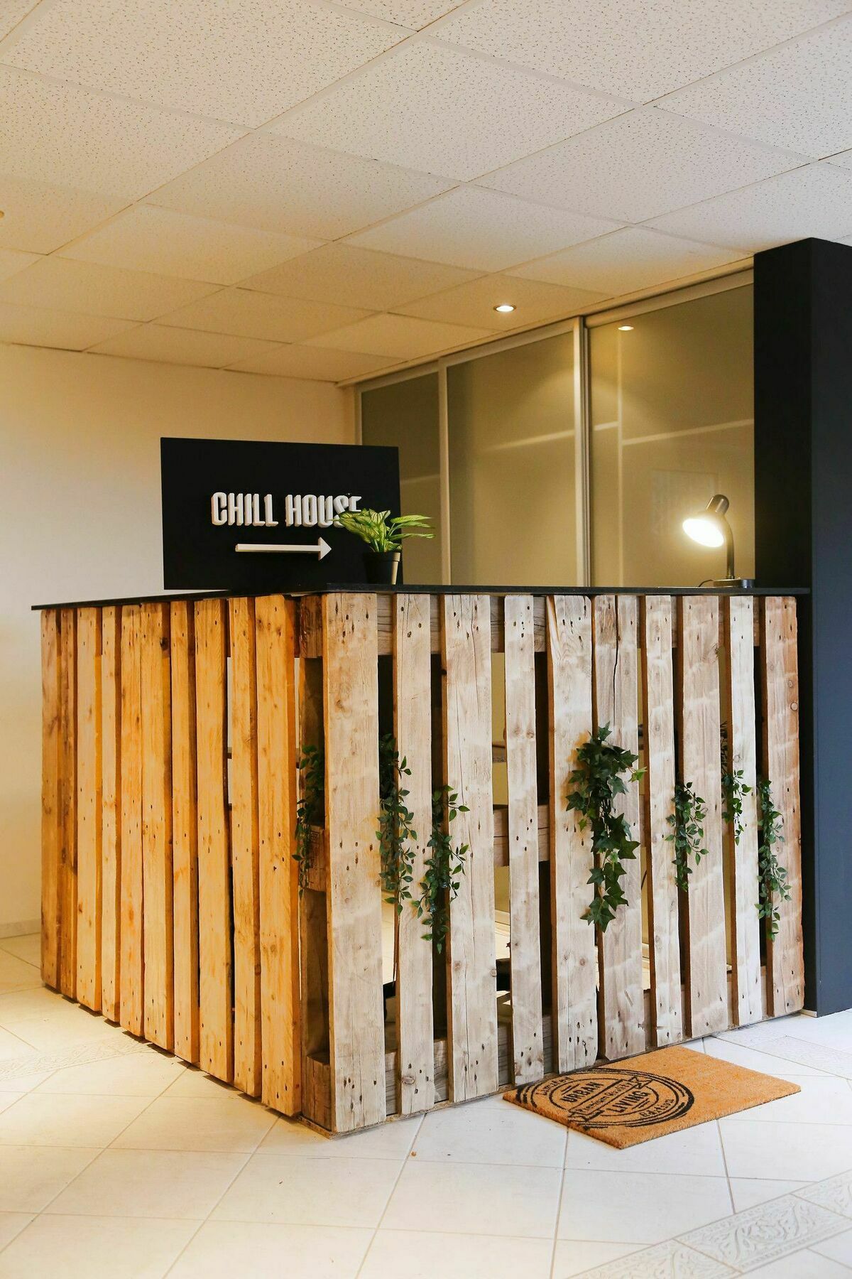 Chill House Hotell Bratislava Exteriör bild